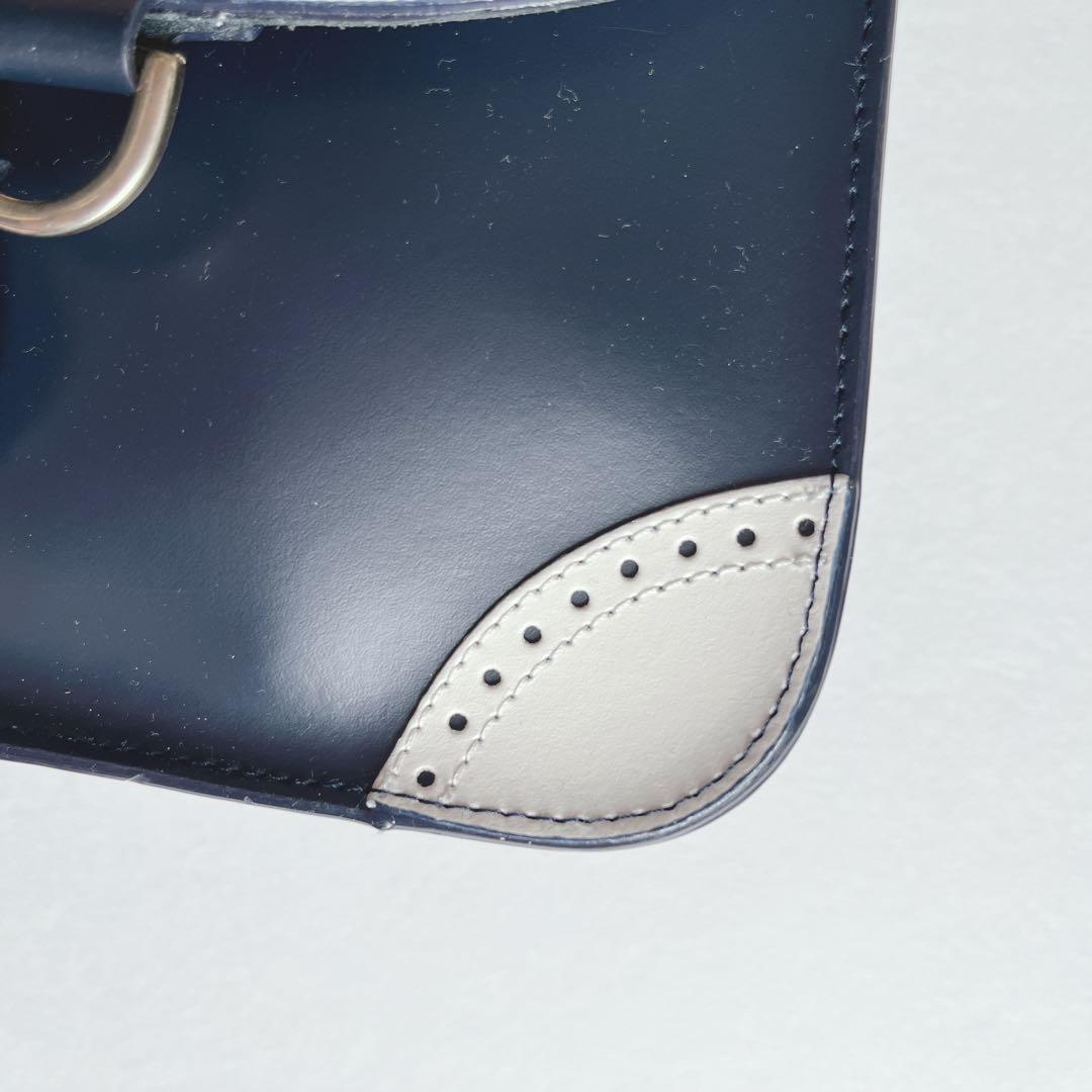 ボンポワン　ショルダーバッグ　ネイビー