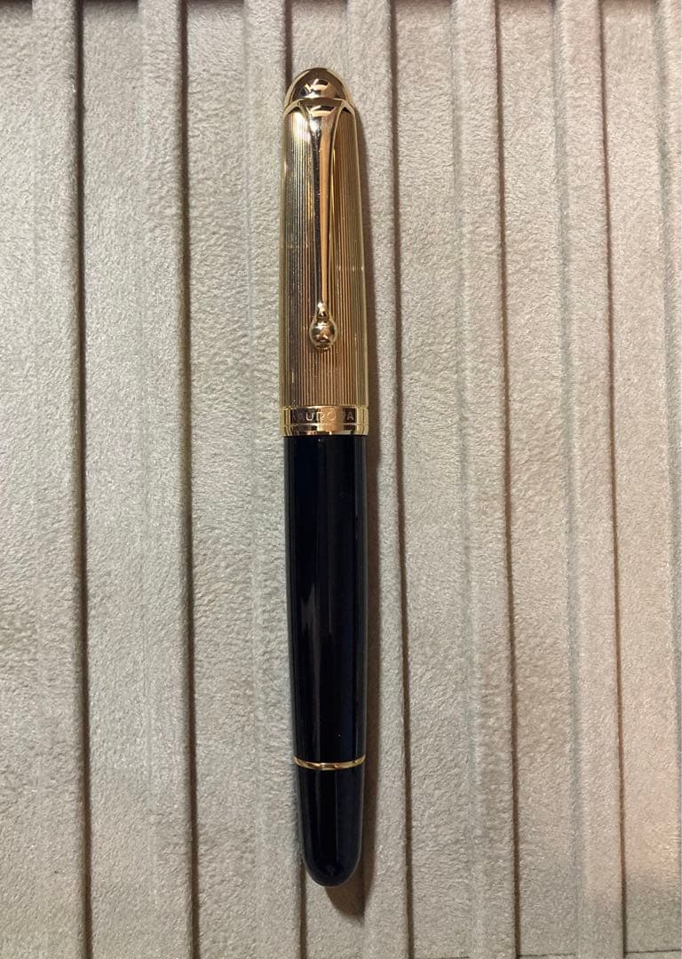 アウロラ 88 オタントット F字