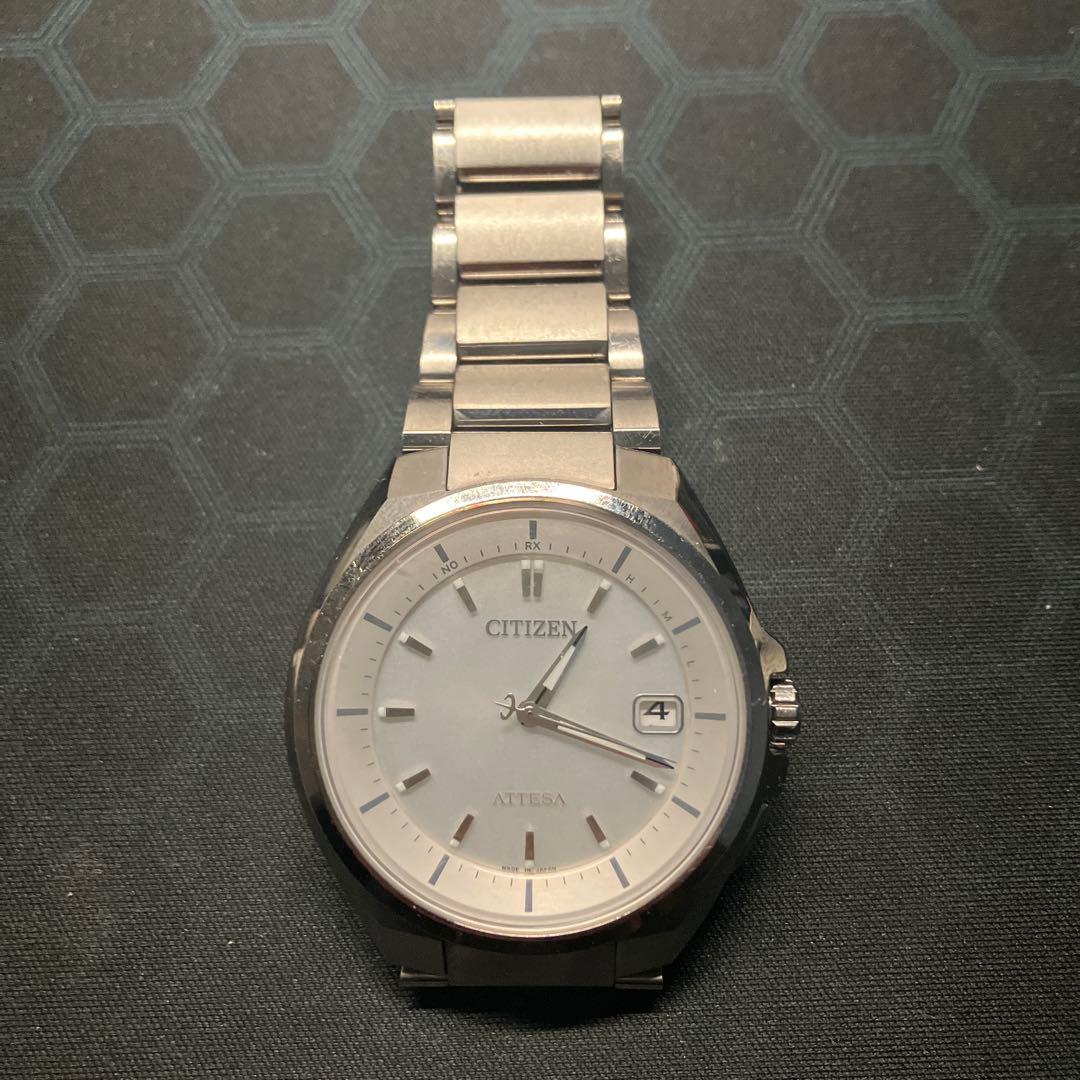 アテッサH110 電波ソーラー