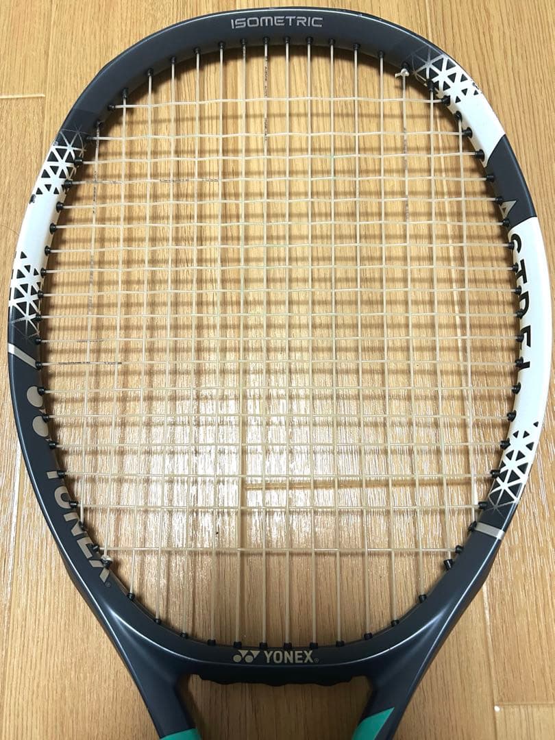 Rei20ヨネックス　YONEX ASTREL100 テニスラケットG2E