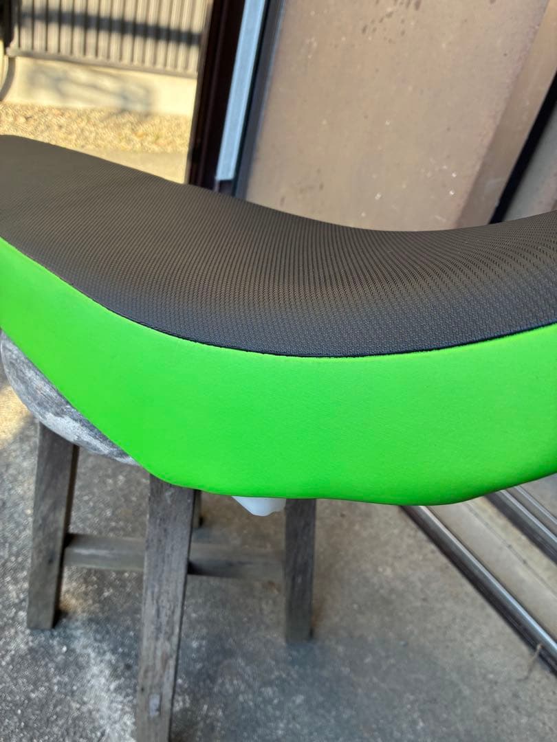 ★カワサキ★klx230S★純正シート★ローシート★美品★