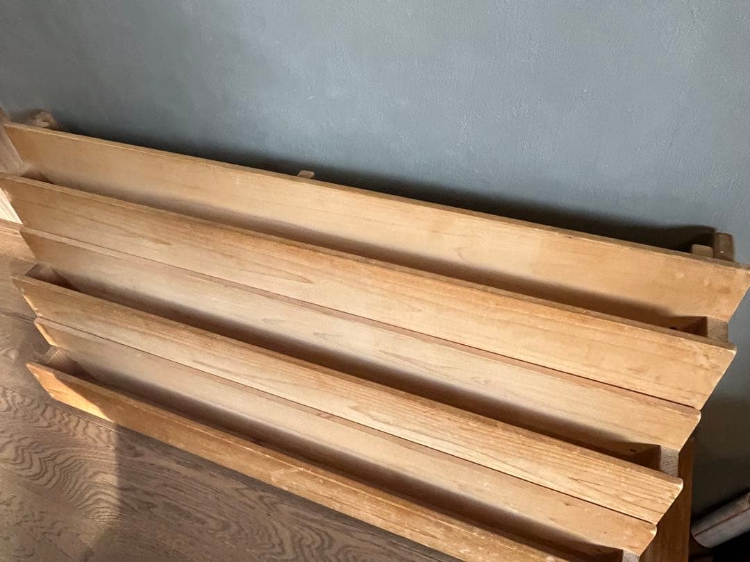 国産ヒノキ　絵本棚　ラック