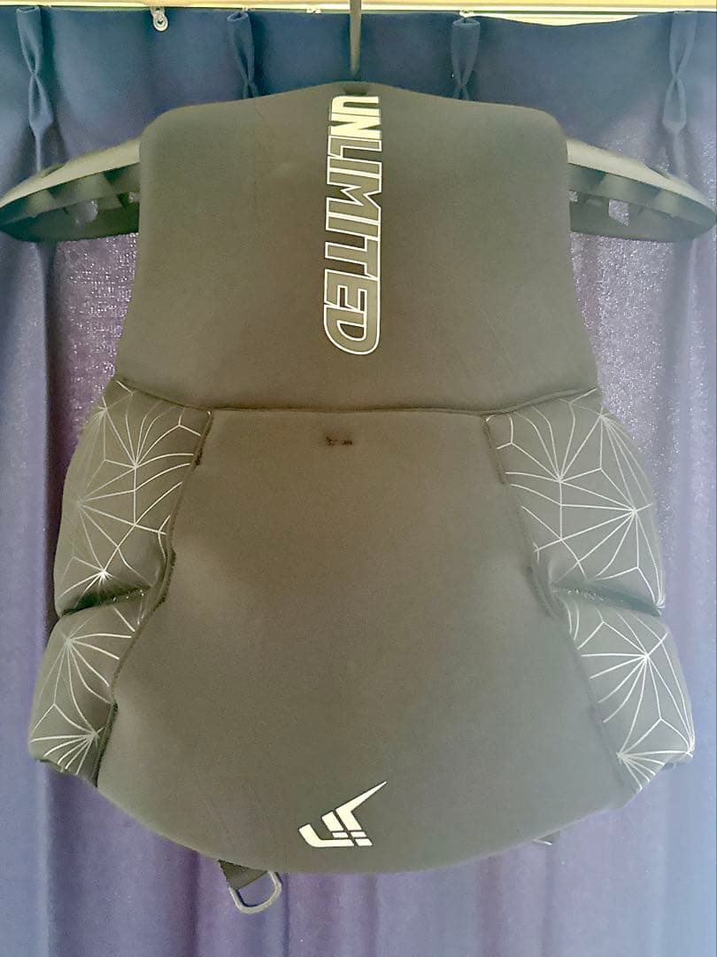 アンリミテッド ライフジャケット