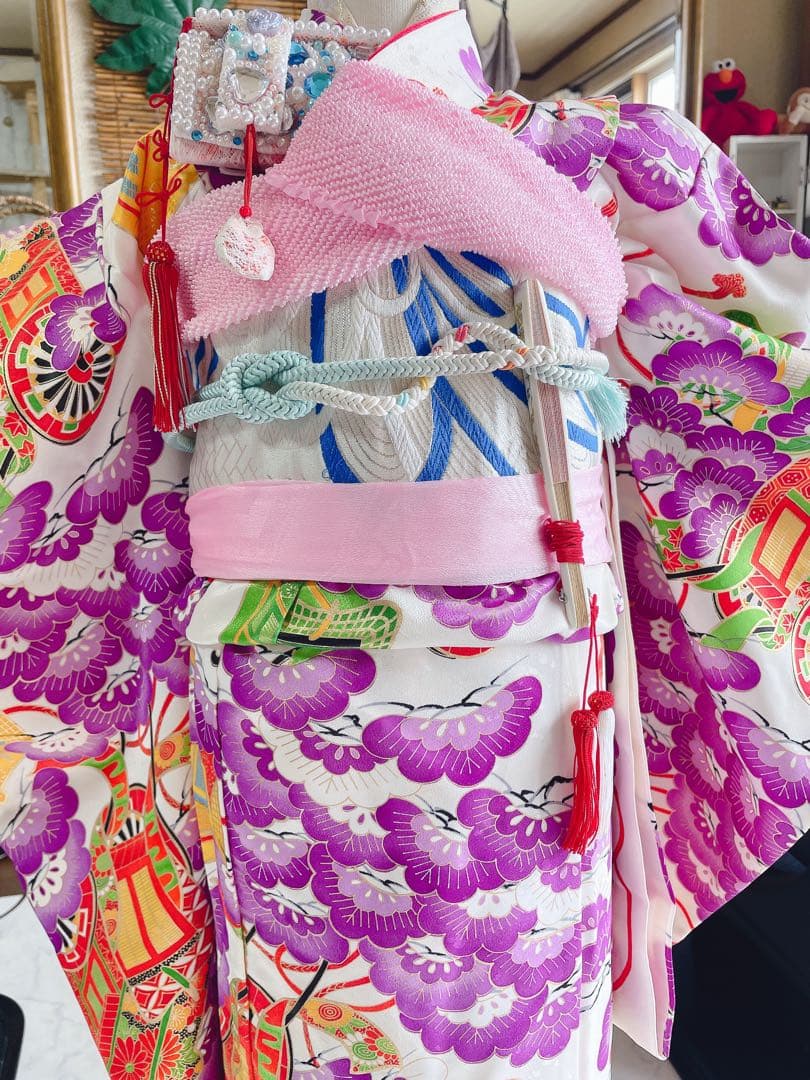 七五三5〜7歳様　松の葉御所車柄　四つ身