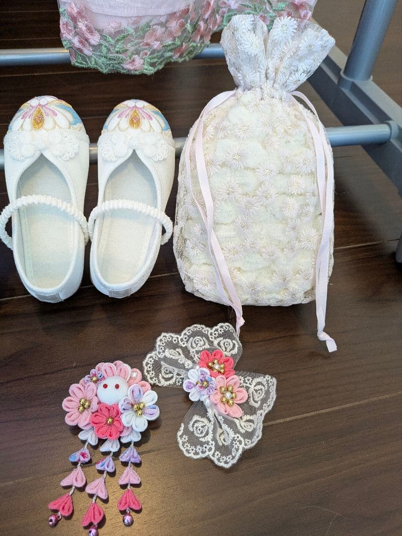 七五三　3歳　被布セット　髪飾り・靴・巾着つき　キャサリンコテージ着物