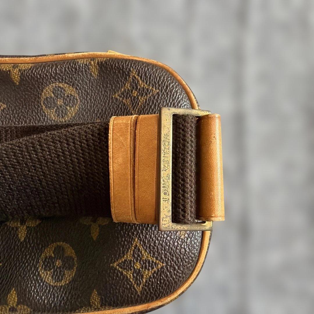 ルイヴィトン ポシェットガンジュ ボディバッグ ショルダーバッグ モノグラム