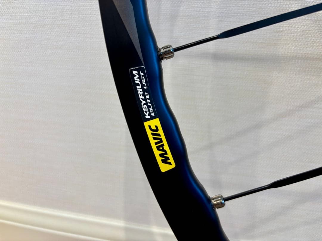 MAVIC KSYRIUM ELITE UST DISC シマノ11速