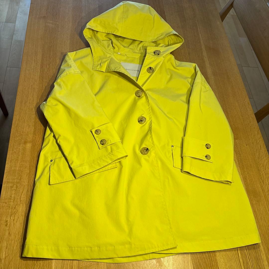 美品Macintosh イエロー　スプリングコート