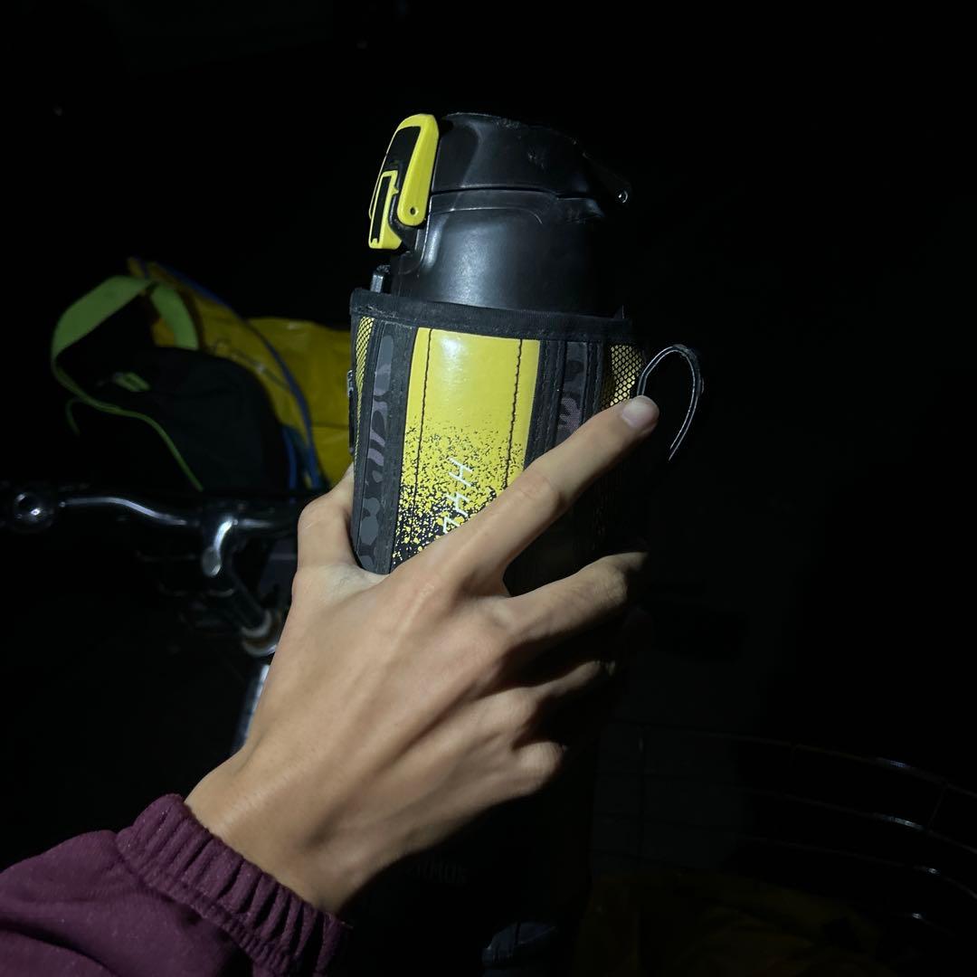 水筒　サーモス