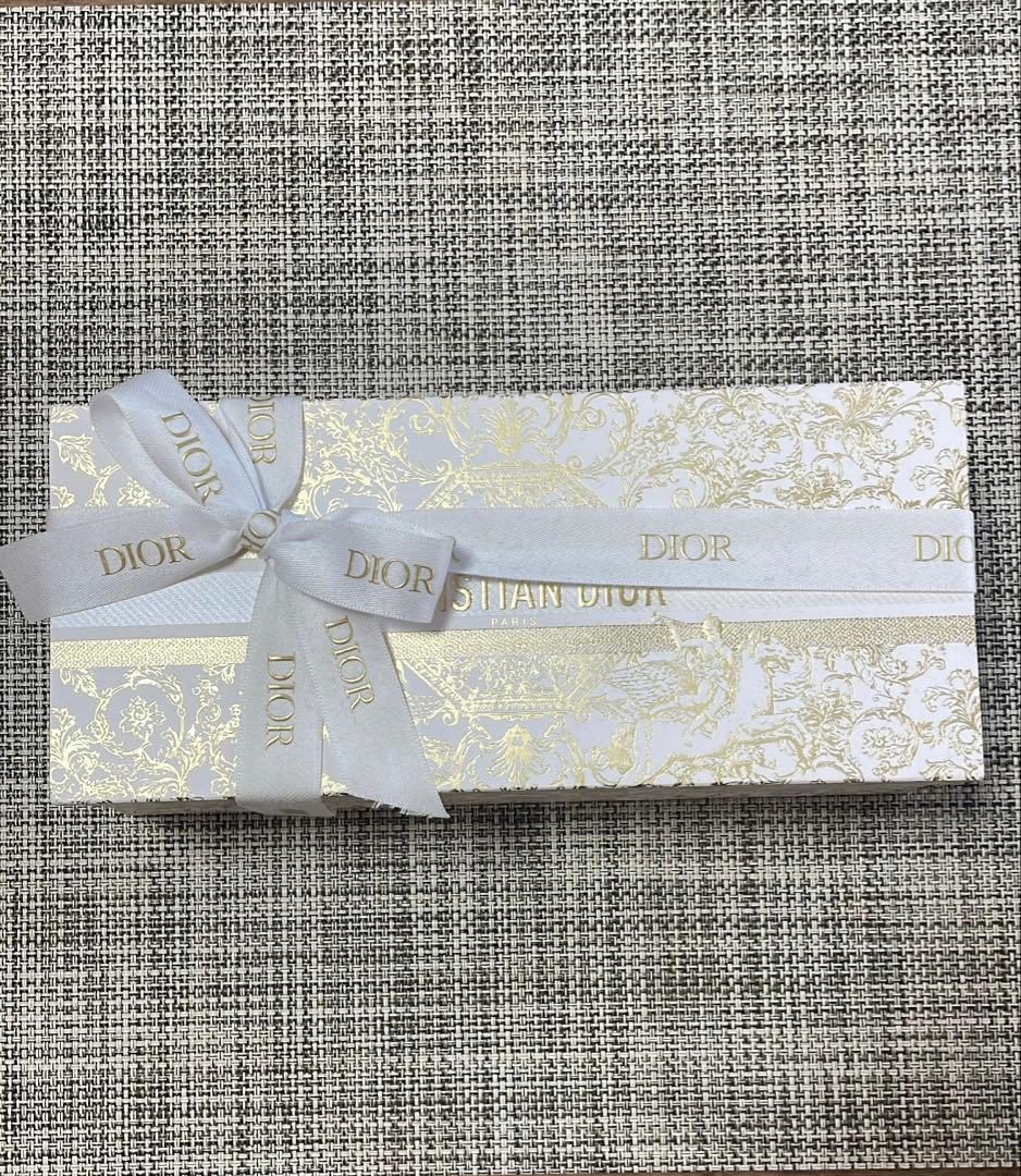 CHRISTIAN DIOR ホリデーキャンドル（ショッパー付き）