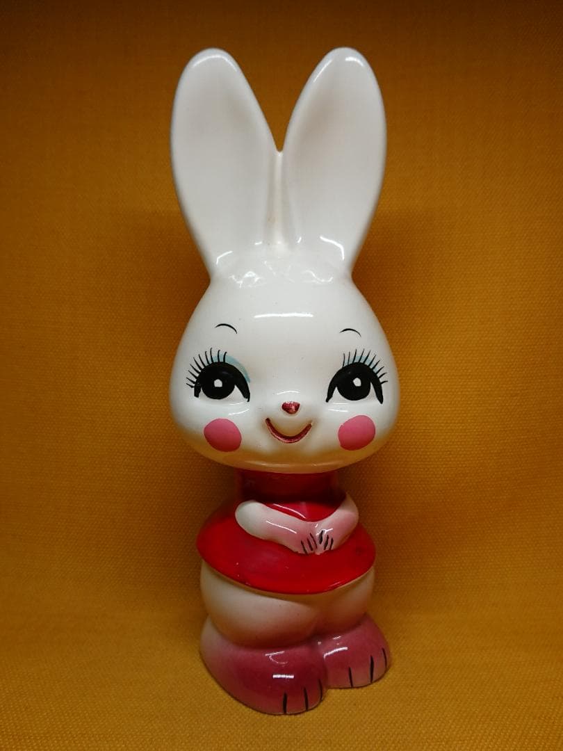 ビンテージ　ウサギ　兎　白兎　陶器　置物　インテリア　工芸品　美術品　A1110