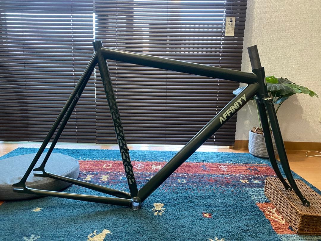 Affinity lopro 2022 sサイズ　美品