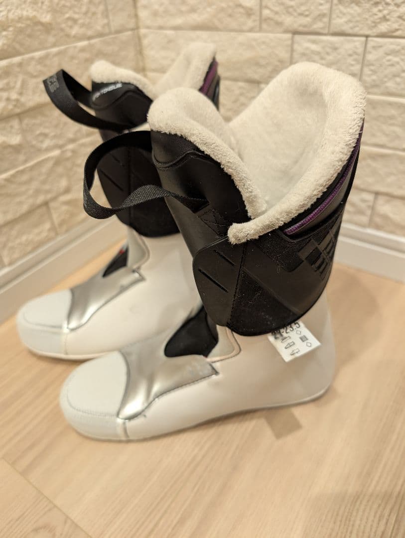 LANGE スキーブーツ 23.5