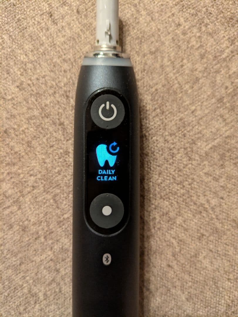 BRAUN オーラルb iO 電動歯ブラシ　type3758 【本体のみ】