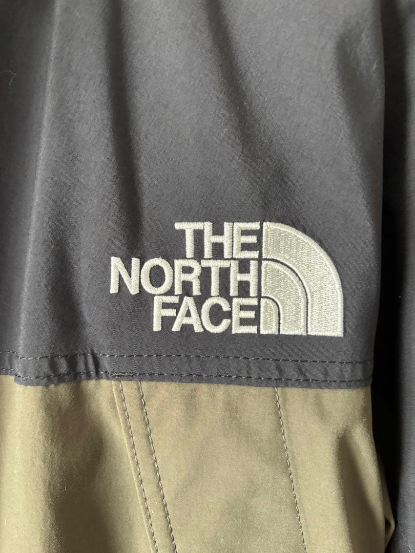 THE NORTH FACEマウンテンライトジャケット