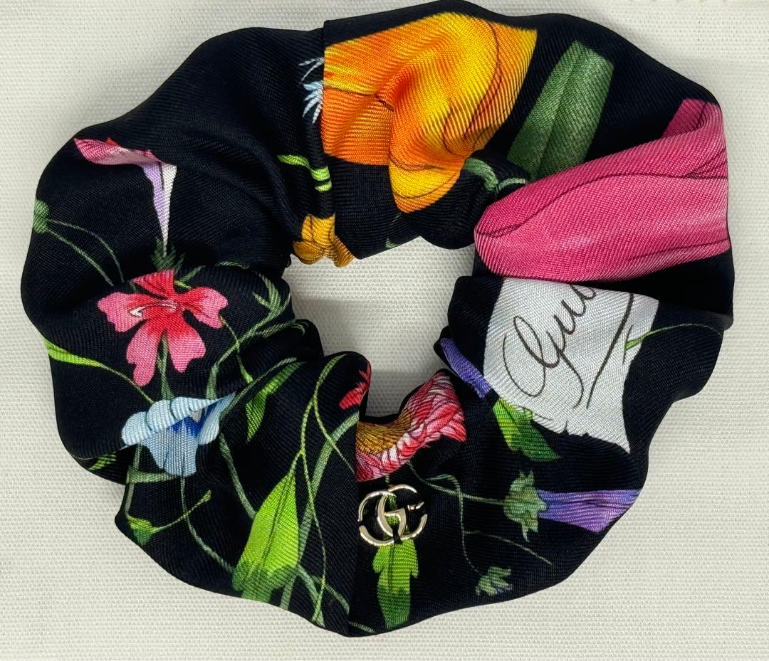 GUCCI フローラ プリント シルクツイル シュシュ　グッチ　ヘアゴム