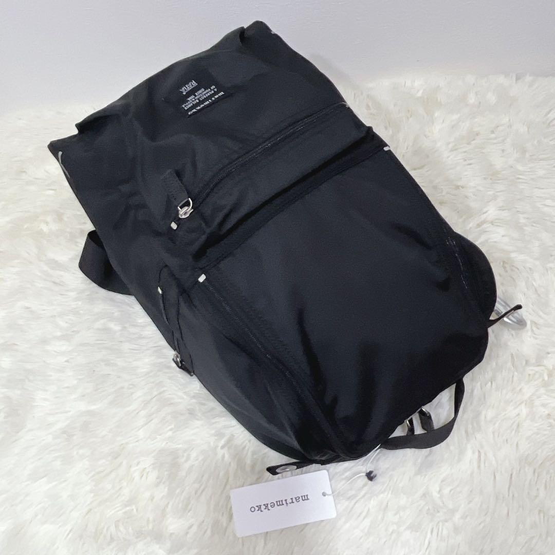 新品タグ付✨マリメッコ BUDDY バックパック リュック　黒　バディ