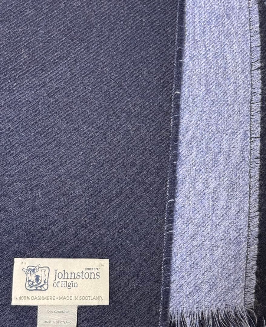Johnstons of Elgin 100%カシミヤマフラー