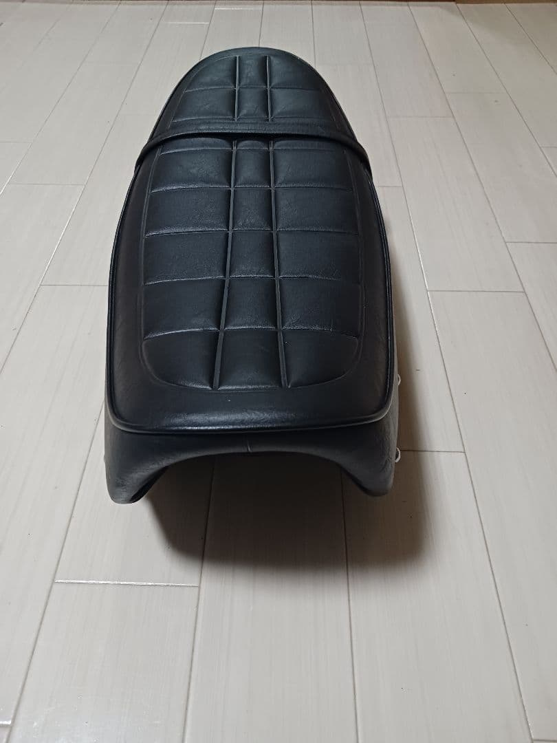 エストレヤ　レトロシート　送料込み！