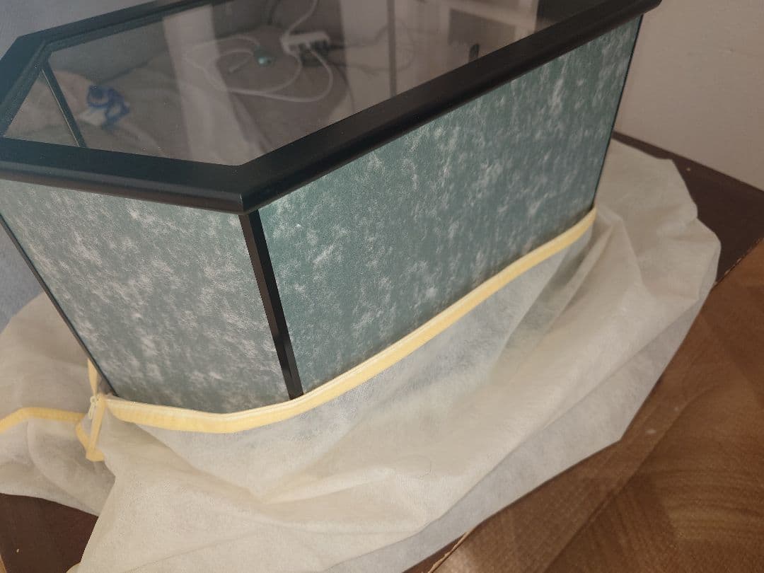 雛人形 桜の花柄 ガラスケース入り