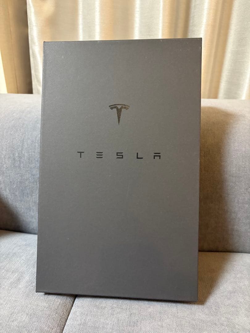 【新品未使用】Tesla テスラ デキャンタ テキーラボトル 稲妻型