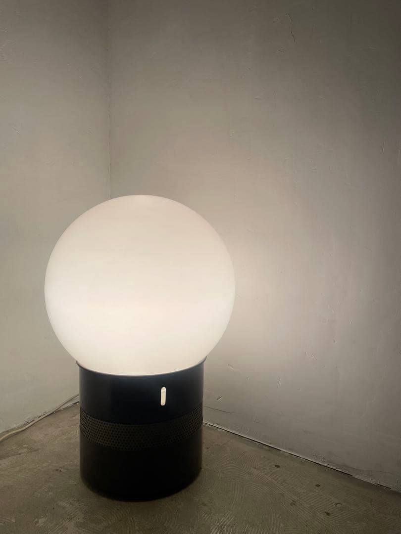 R*e様 アルテミデ　フォルマインテルナ　フロアスタンド