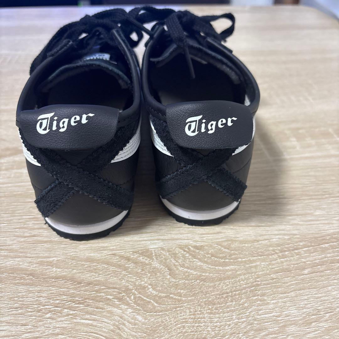 新品未使用　オニツカタイガー　メキシコ66