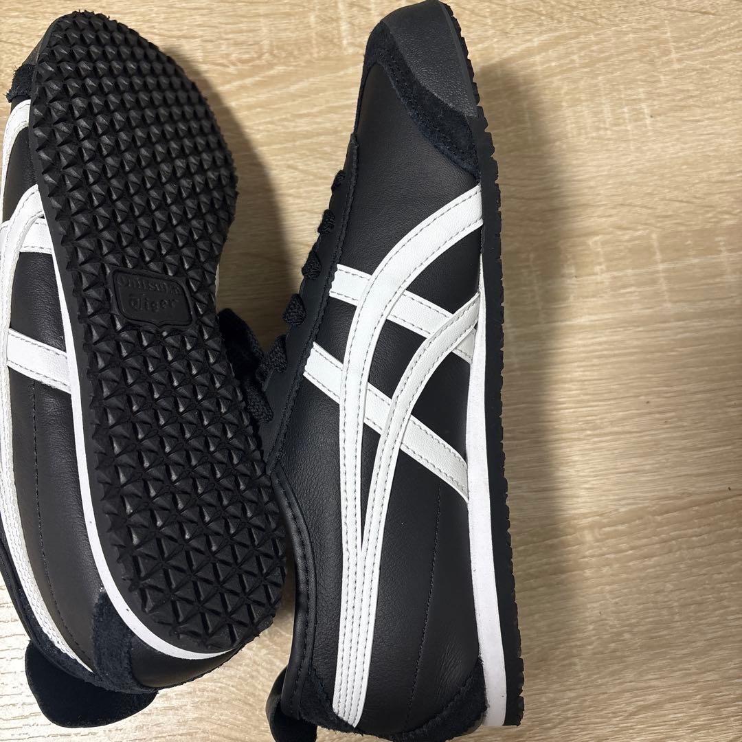 新品未使用　オニツカタイガー　メキシコ66