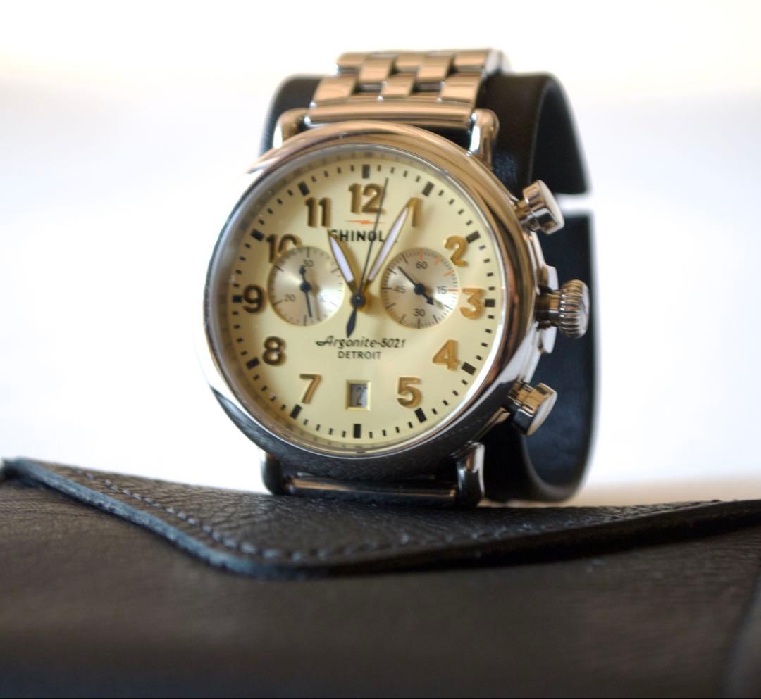 シャイノーラ　クロノグラフ。