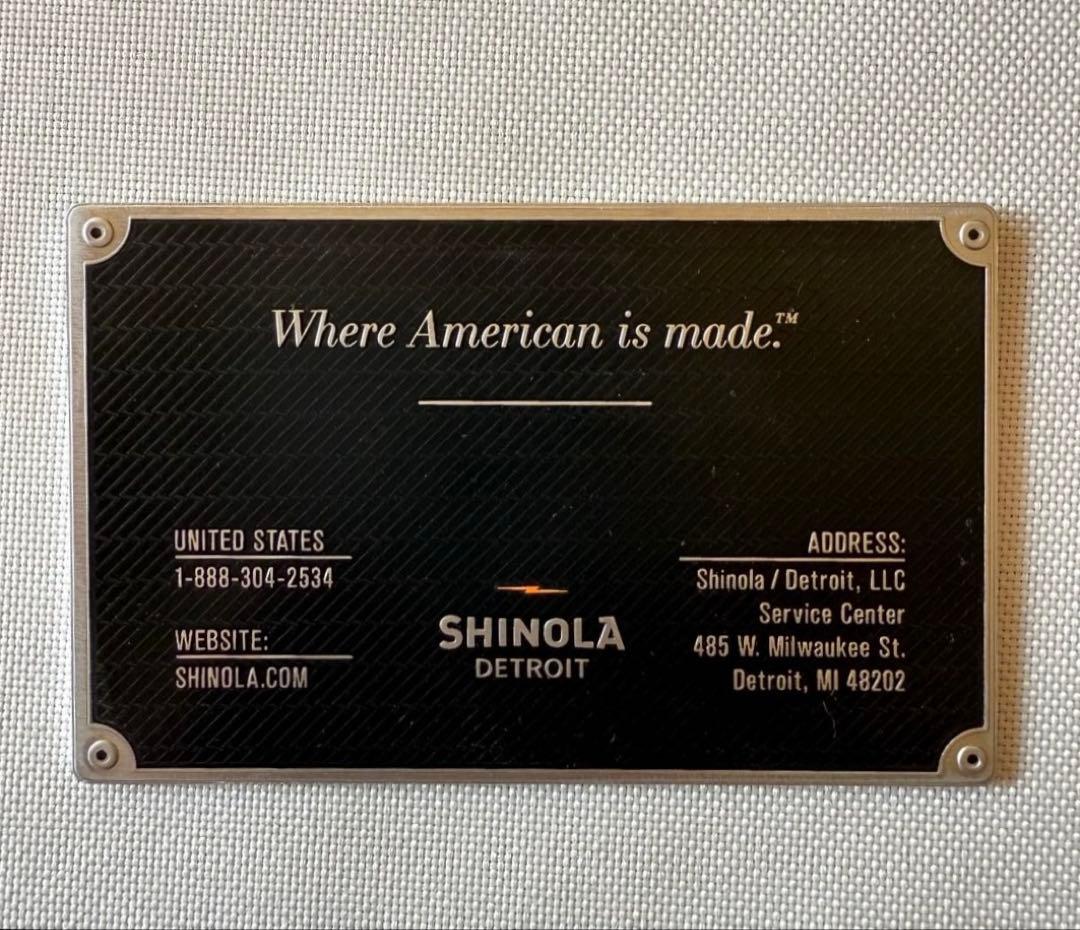 シャイノーラ　クロノグラフ。