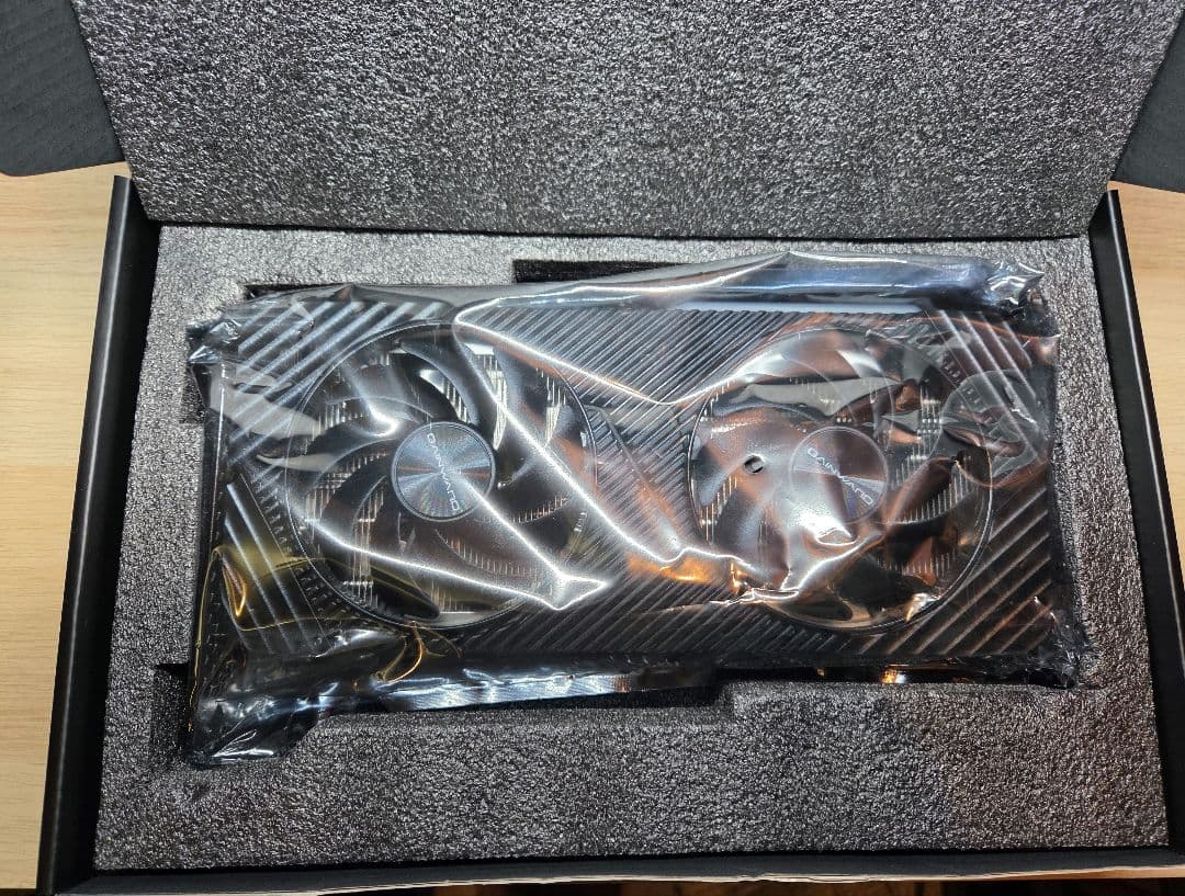 グラフィックボード・グラボ・ビデオカード Gainward GeForce RTX 4070 GHOST 12GB