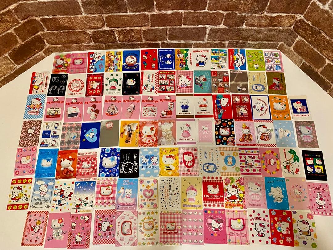 激レア❗️Hello kittyコレクターズカード100枚！希少！平成レトロ！美品