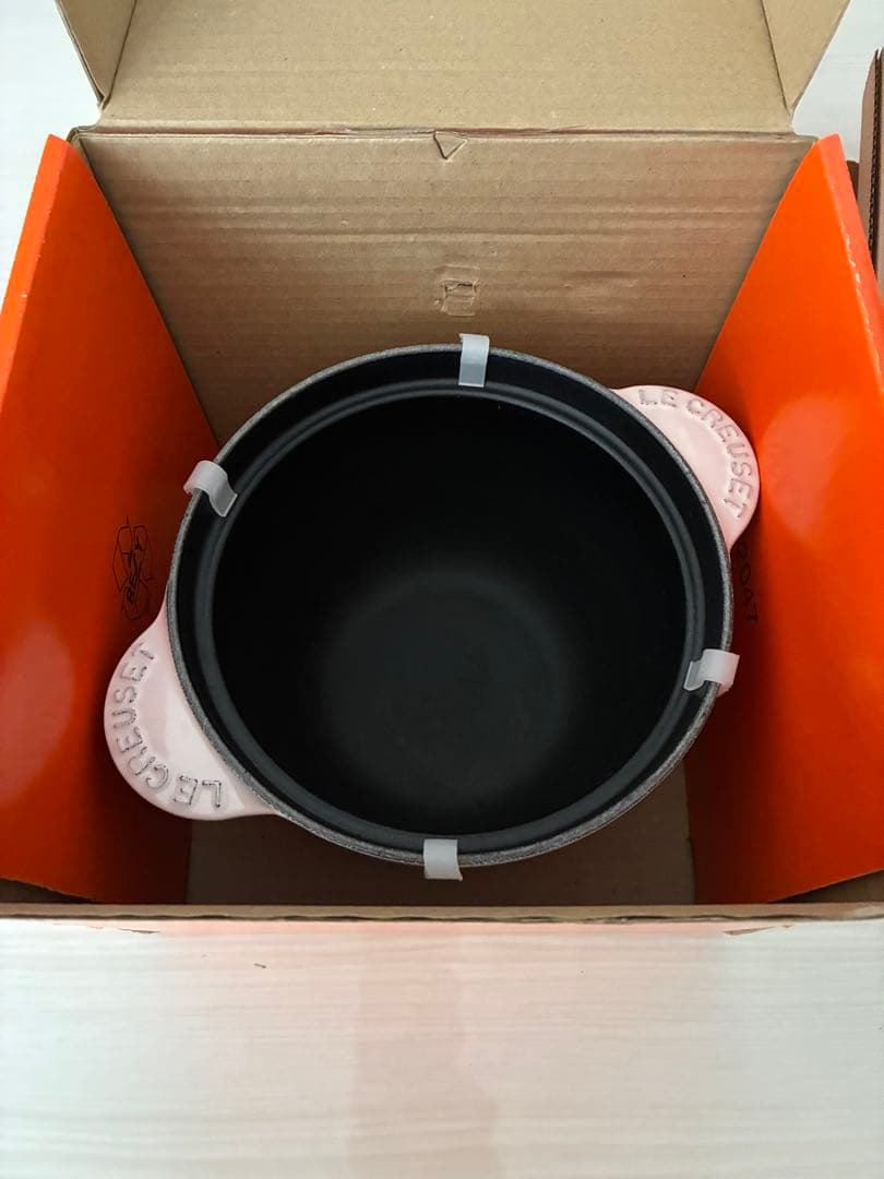 ルクルーゼ　LE CREUSET ココットエブリィ　18cm ピンク