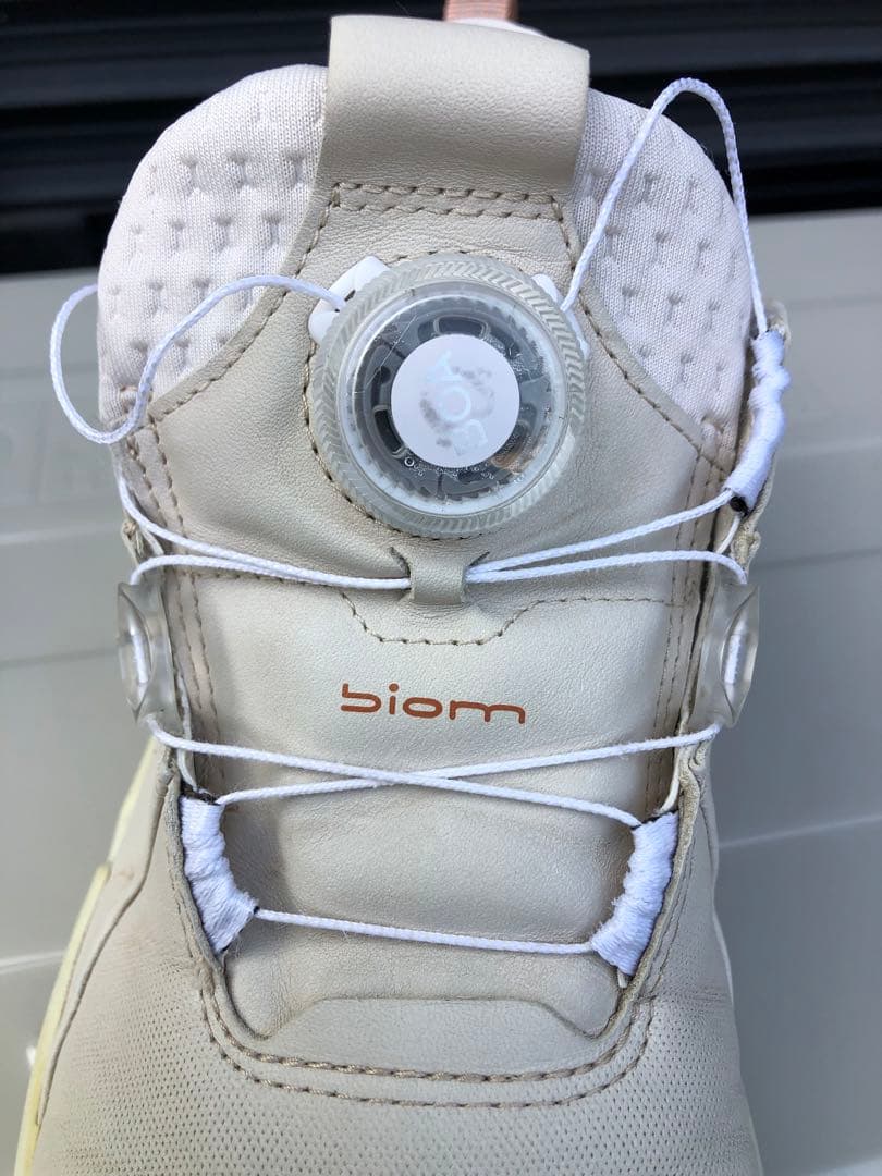 324番 超美品ECCO biom ゴルフシューズ38 24.0cmスパイクレス