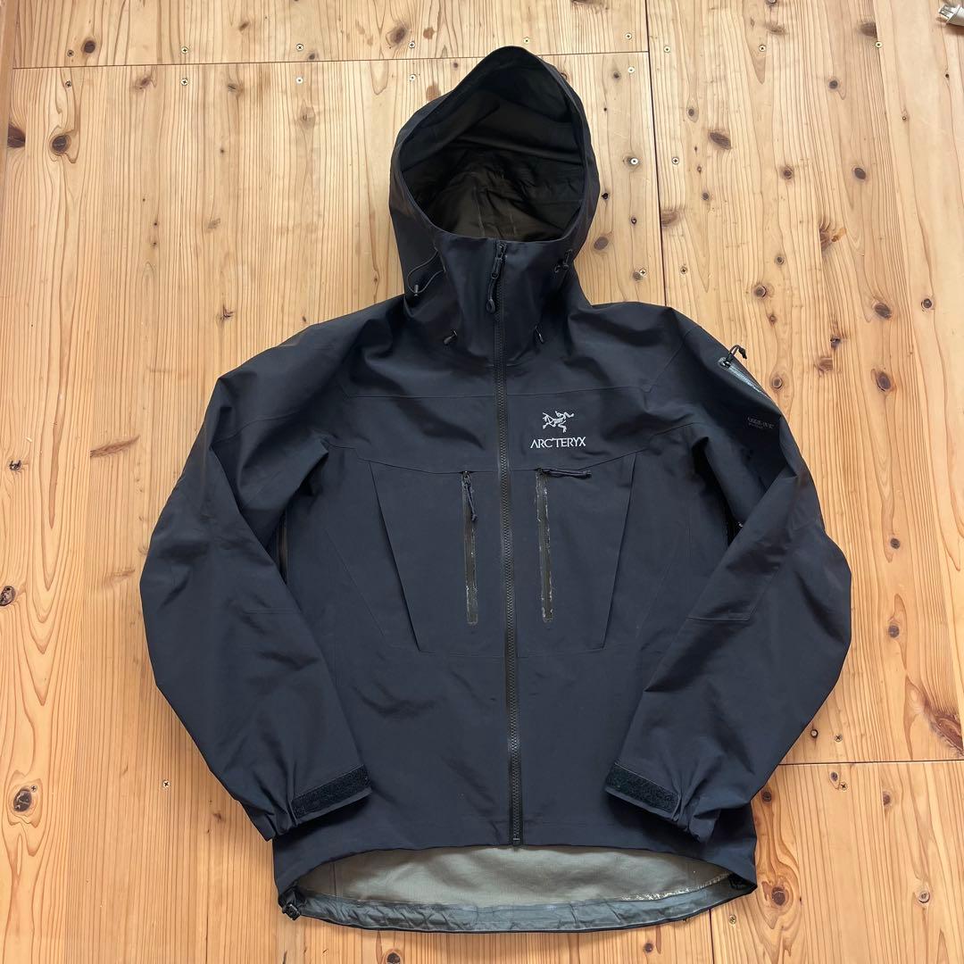 さ*ら様 カナダ製　ARC'TERYX アークテリクス アルファ SVジャケット