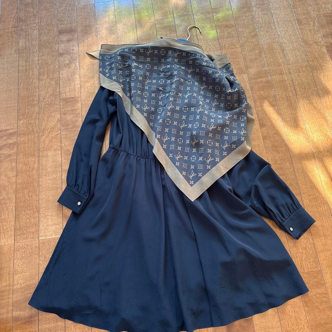 新価格　LOUIS VUITTON ブラック ワンピース 38 衣装カバー付