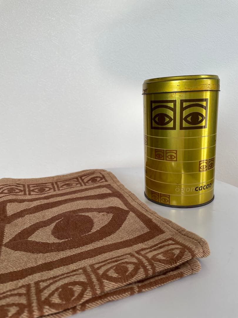 Olle Eksell(オーレ・エクセル)design ココア缶&クロス
