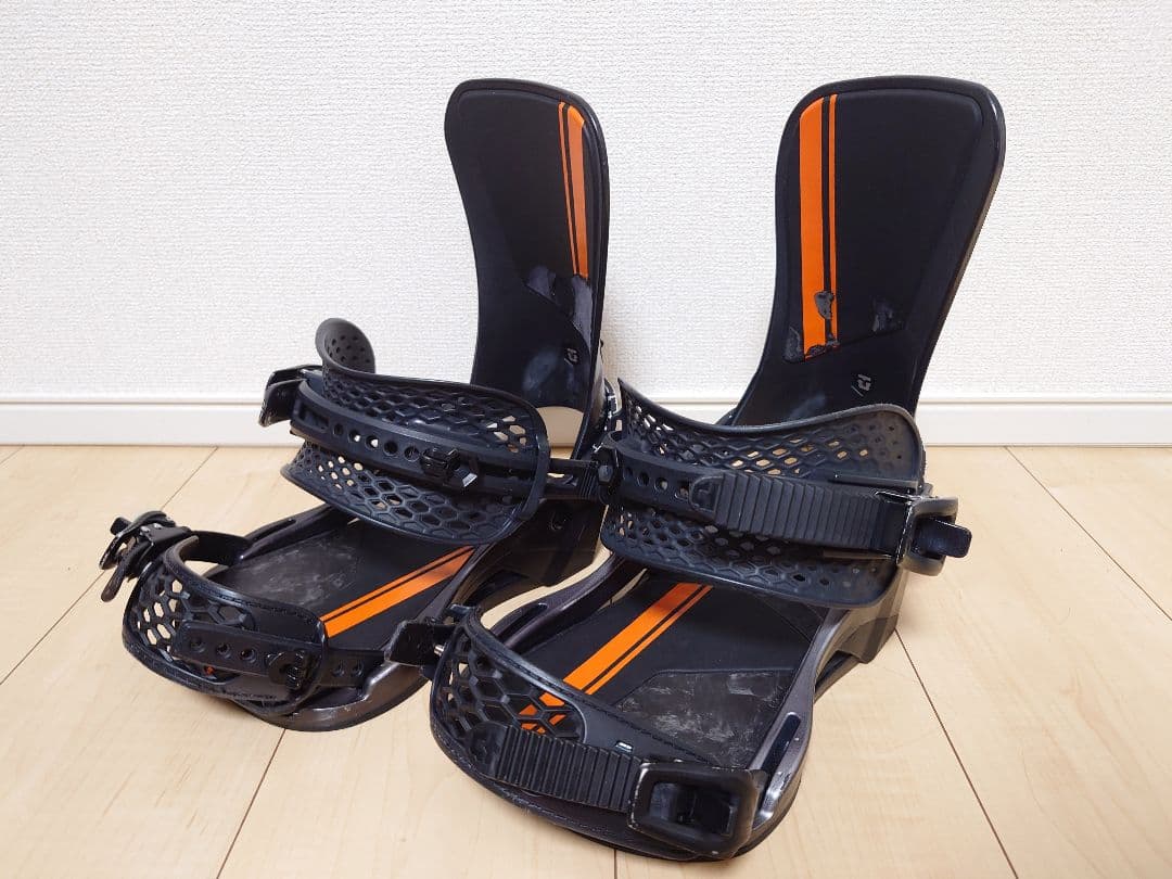 UNION Atlas EVO 20-21 スノーボードバインディング　Mサイズ