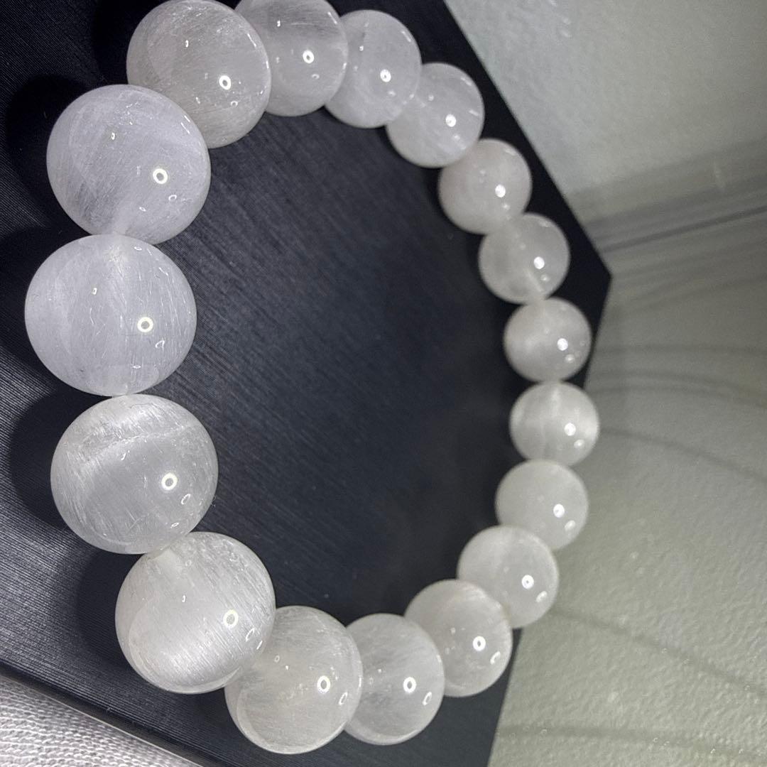 ホワイトラビットヘア サゲニティッククォーツ天然石ブレスレット (高品質)