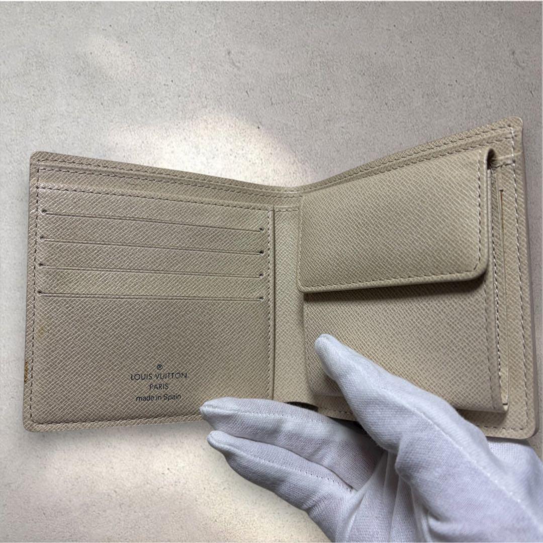 【極美品】ルイヴィトン ダミエアズール 二つ折り財布正規品スペイン製