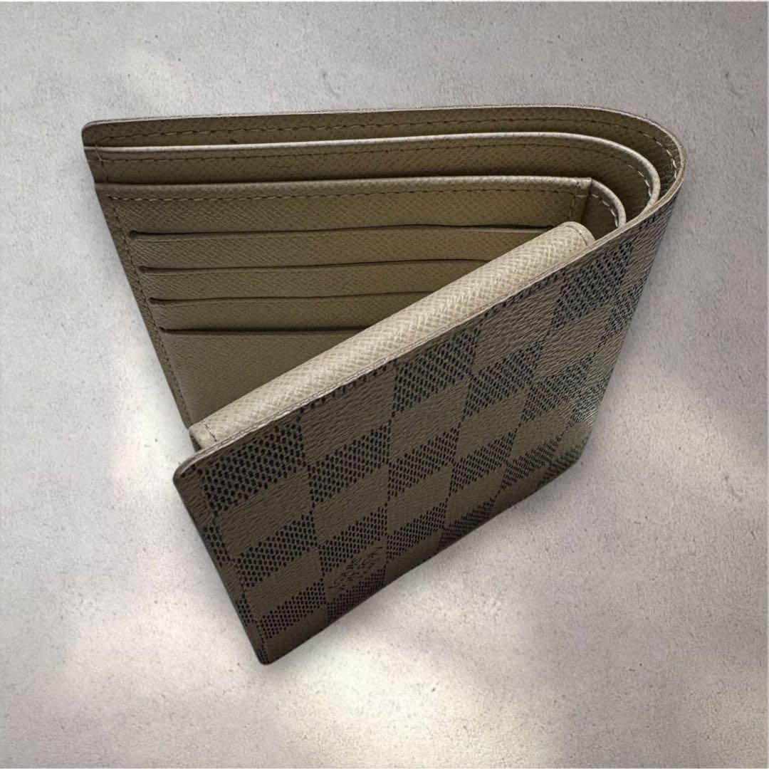 【極美品】ルイヴィトン ダミエアズール 二つ折り財布正規品スペイン製