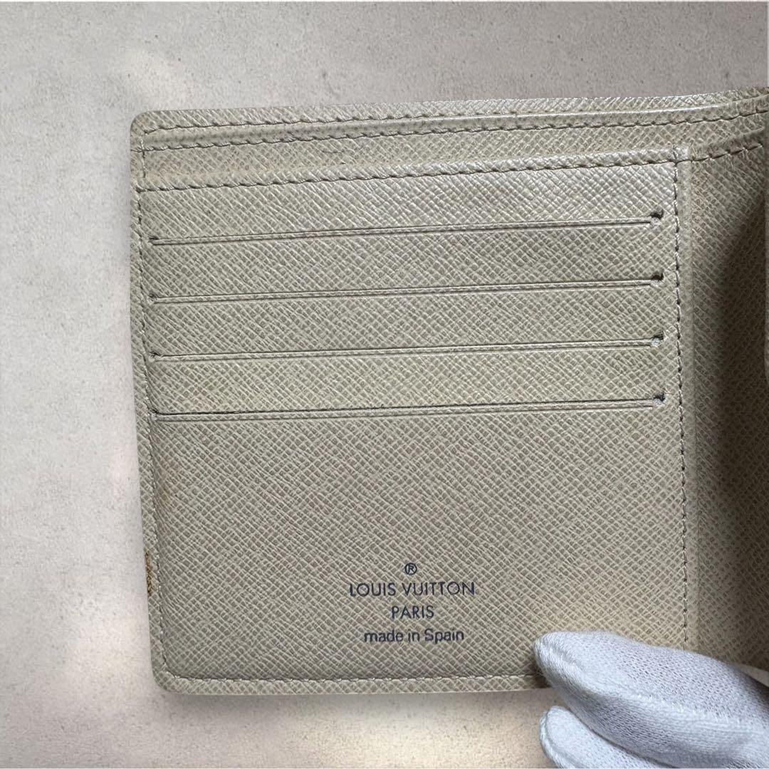 【極美品】ルイヴィトン ダミエアズール 二つ折り財布正規品スペイン製