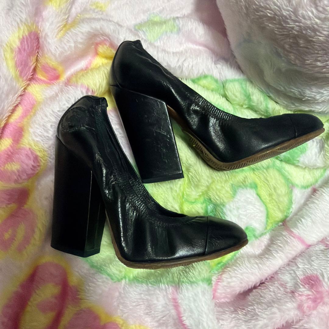 本物)CHANEL シャネル　ブラックレザー ハイヒール・パンプス