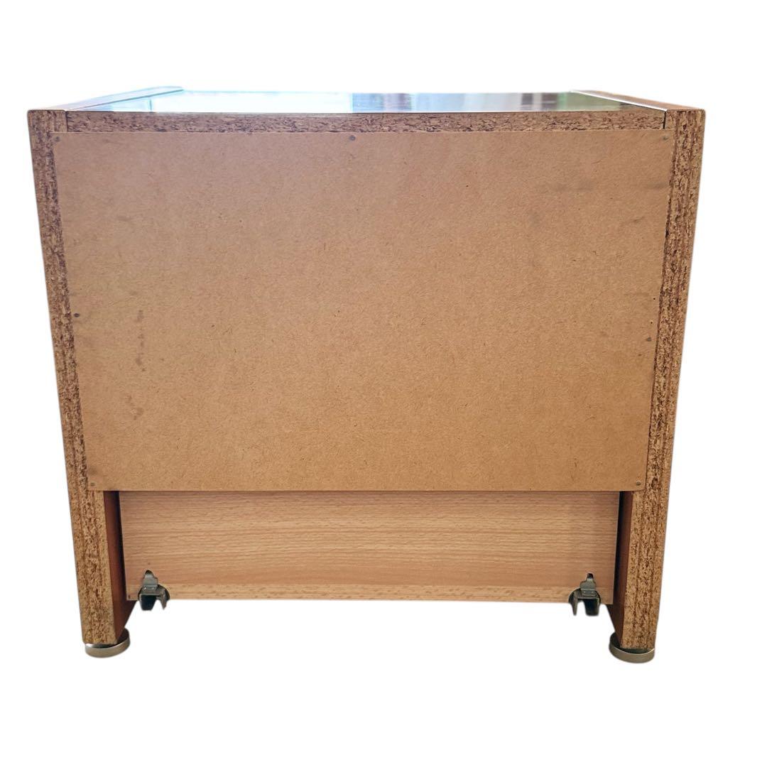 HR713 【廃盤】BoConcept 北欧　ナイトテーブル　サイドテーブル