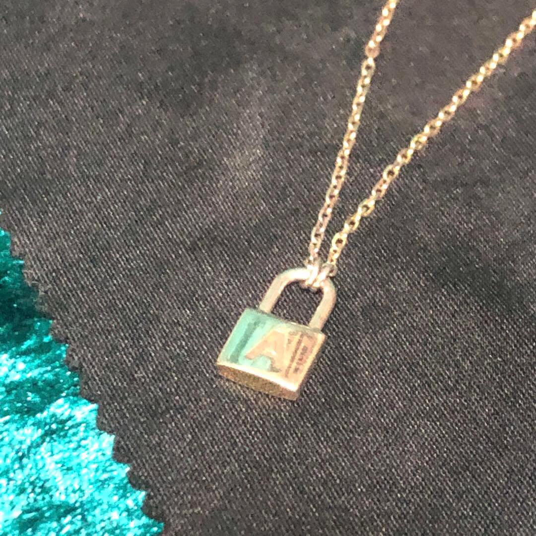 AMBUSH 南京錠 パドロック ミニ ネックレス