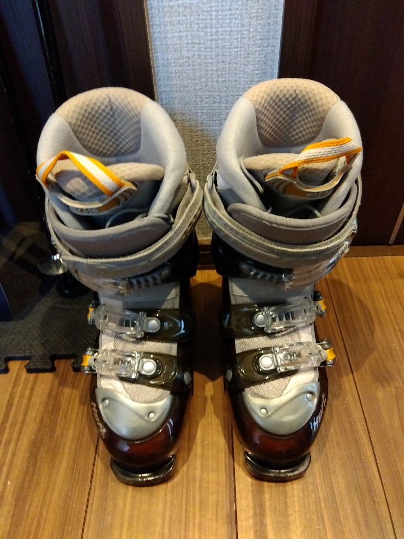 ハイブランド✨️ATOMIC/レディース用/スキーセット/メンテ・WAX済み✔