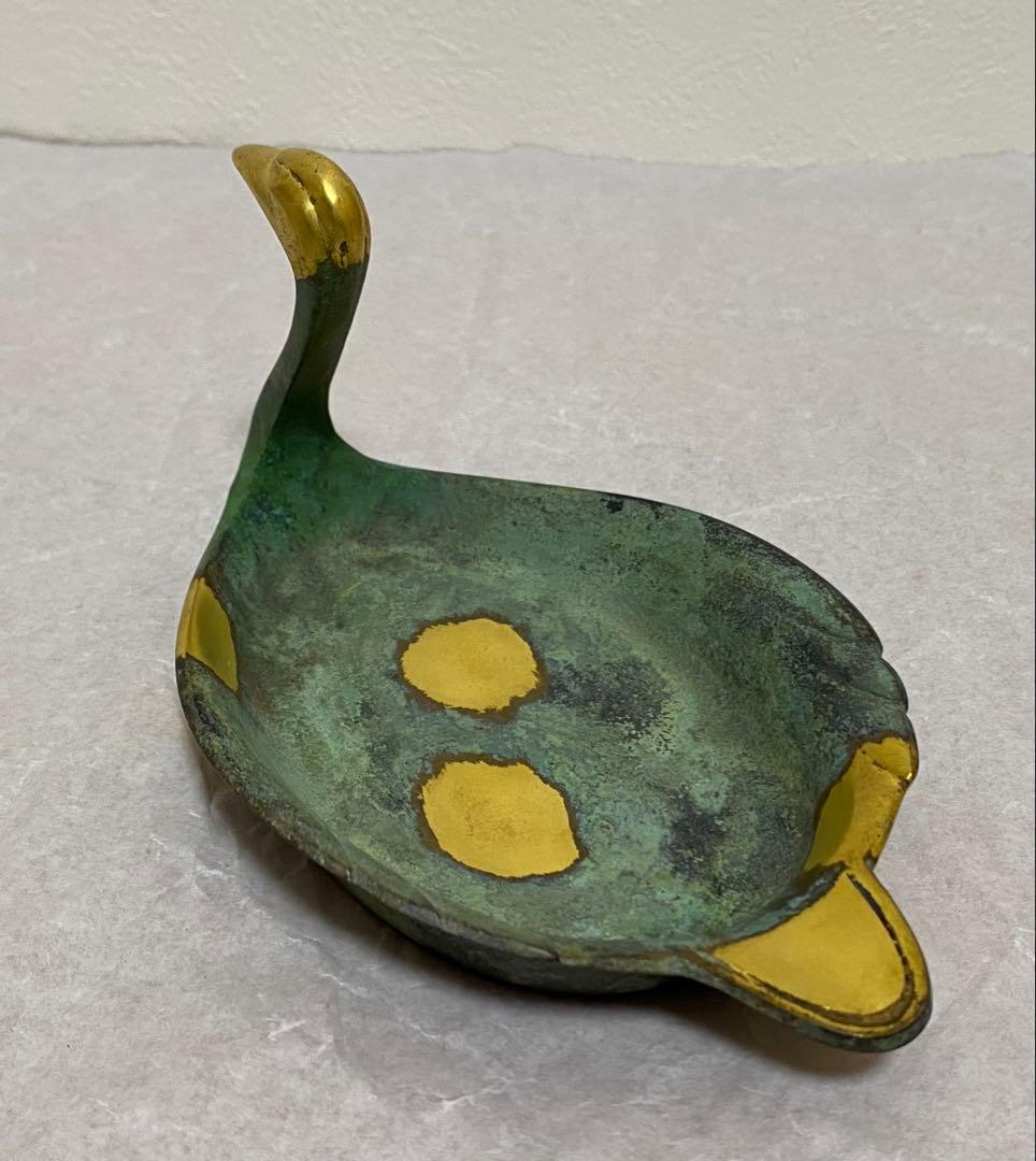 秦蔵六造り　塗金銅花生と塗金銅瑞鳥置物のセット