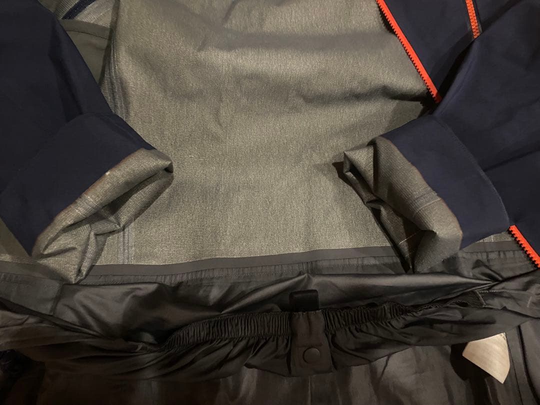 パタゴニア　アントラックドジャケットサイズXS