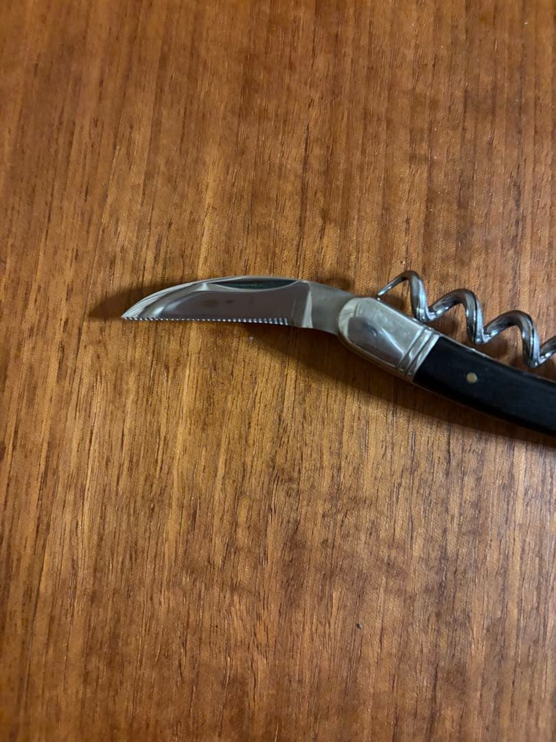 シャトーラギオールのソムリエナイフ