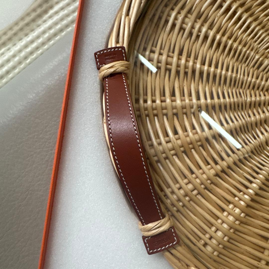 エルメス　藤のトレーオズレラウンドトレー43㎝ガラス付